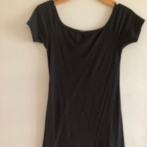 Simple black short sleeve cotton dress